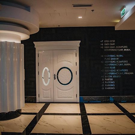 Jbhotels Apartament Comfort Hanza Tower Щецин Экстерьер фото