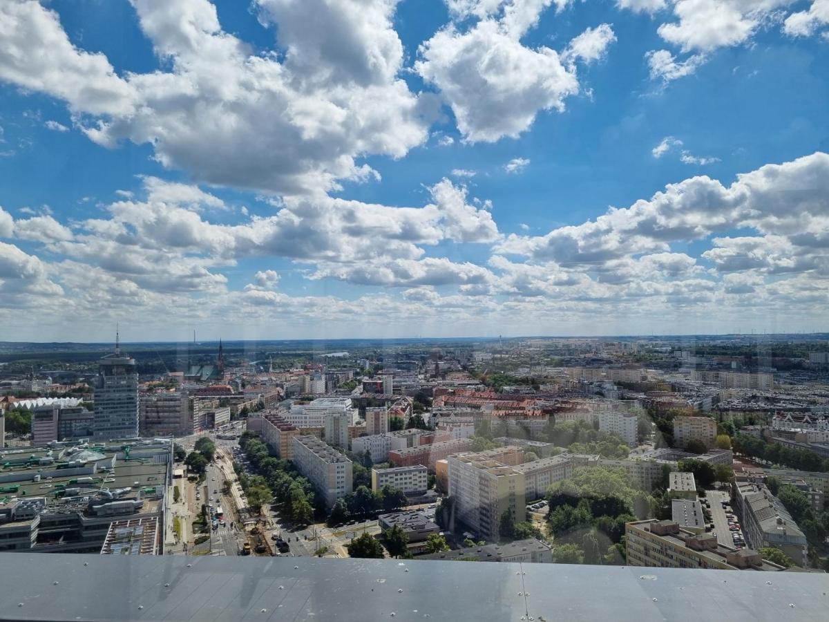 Jbhotels Apartament Comfort Hanza Tower Щецин Экстерьер фото