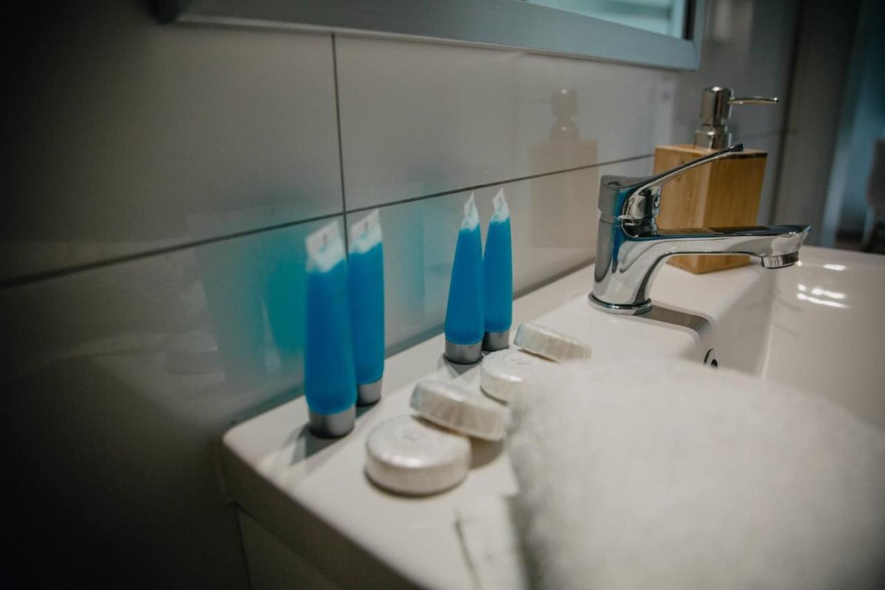 Jbhotels Apartament Comfort Hanza Tower Щецин Экстерьер фото